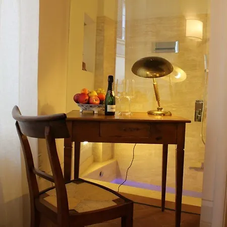 Righi In Santa Croce B&B 3*
